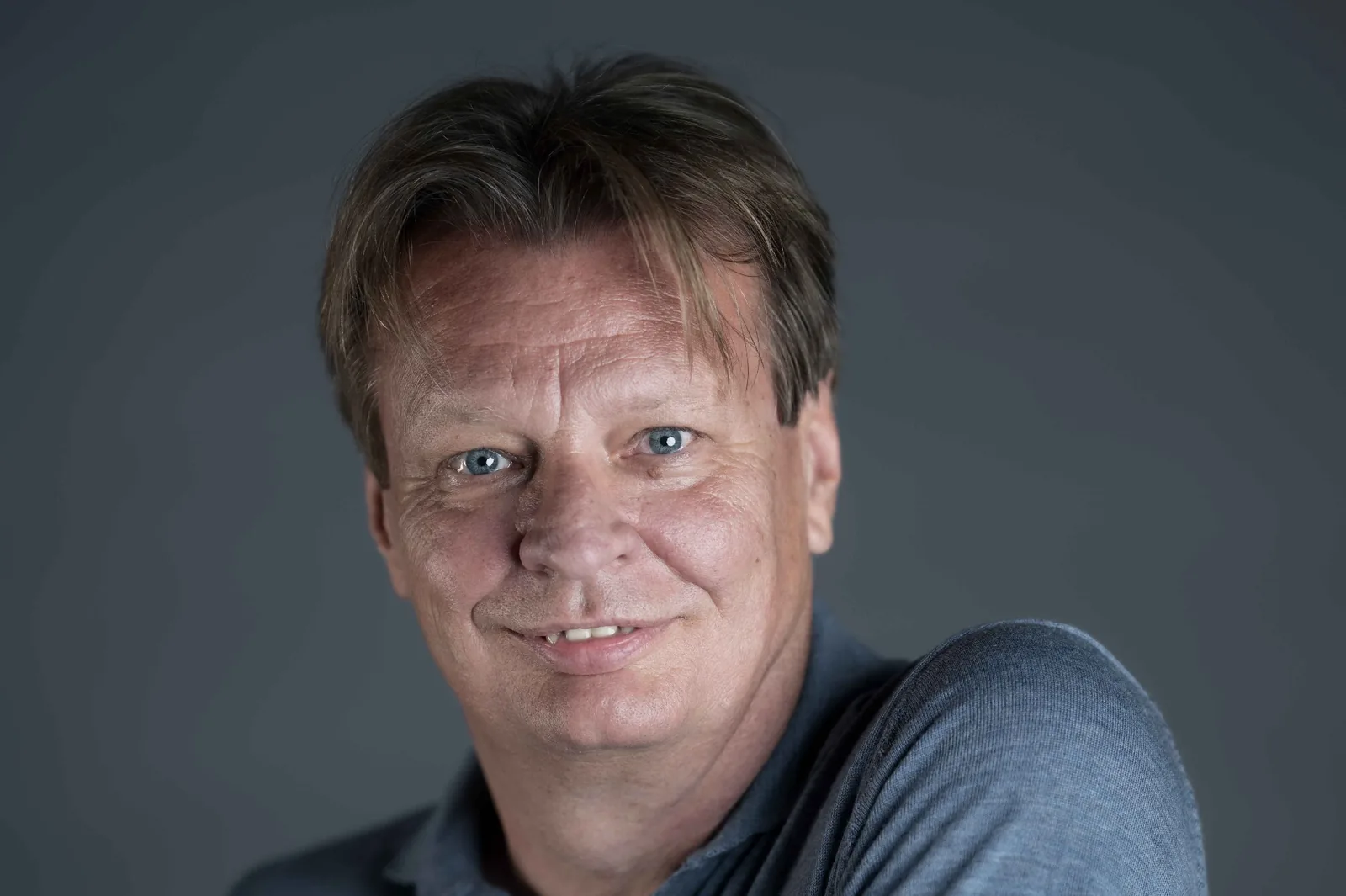 Peter Wenauer during executive portrait session in Vienna — Executive Story by Peter Scholz, schopho