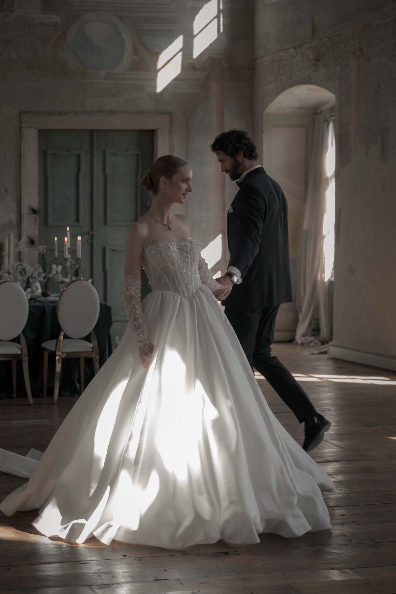 Luxury editorial wedding photography Austria — bride and groom in baroque interior by Peter Scholz